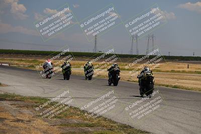 media/Aug-13-2023-CRA (Sun) [[1cfc37a6fb]]/Race 11 600 Superbike/Grid Shots/